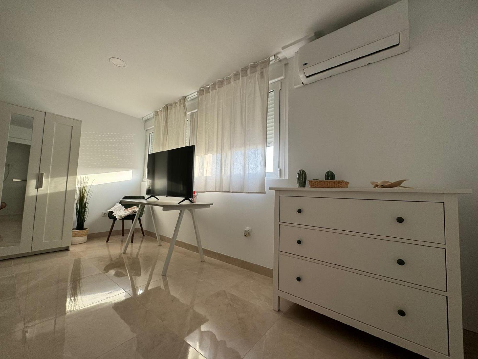 Tokyo Rooms Monsul Habitacion Premium Con Bano Privado Almería Exterior foto